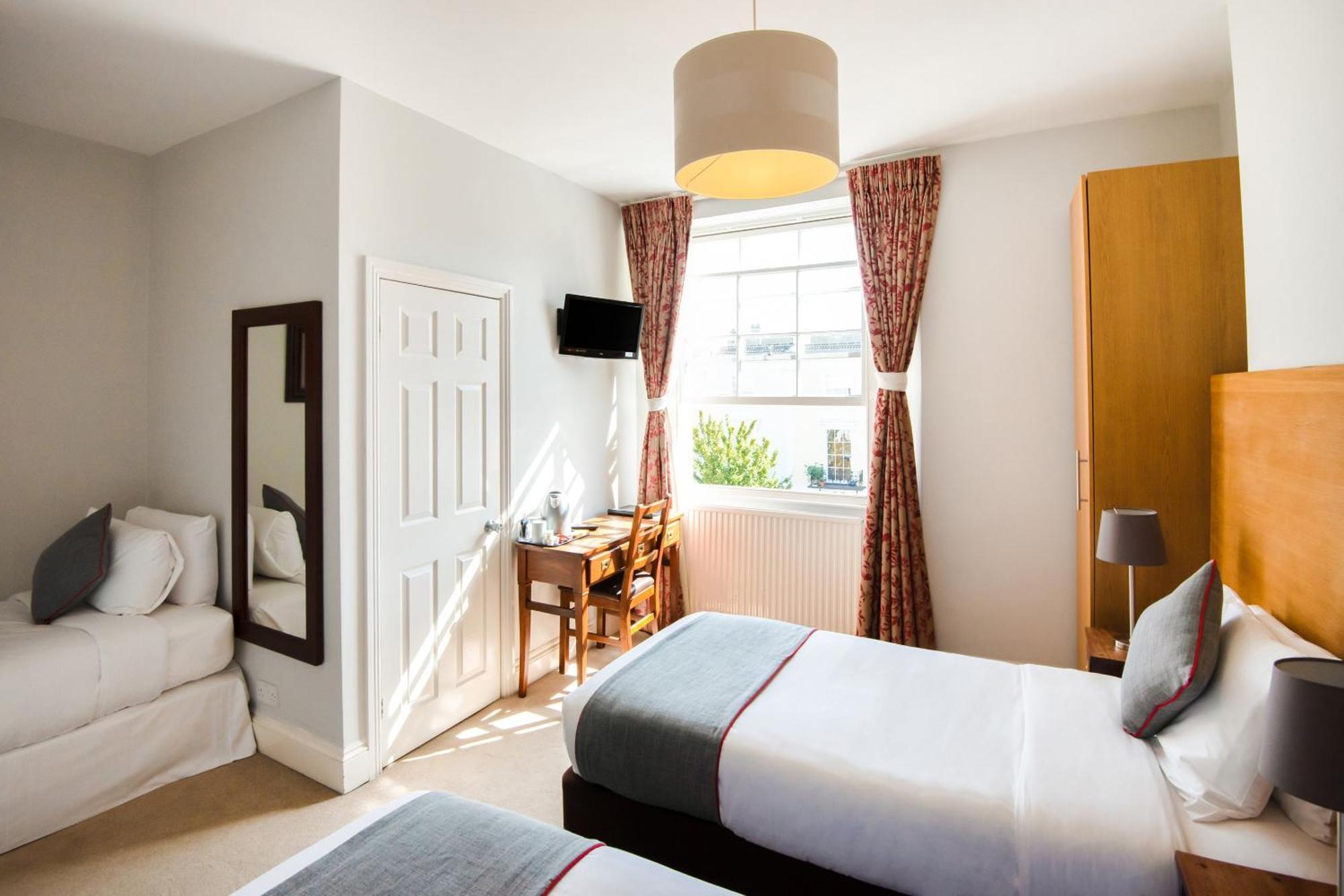 Hotel Oyo The Regency, Clifton Bristol Exterior foto